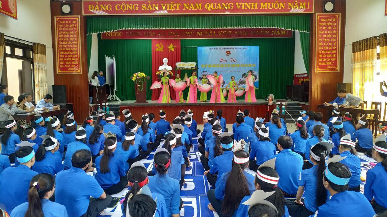 Các tiết mục giao lưu văn nghệ