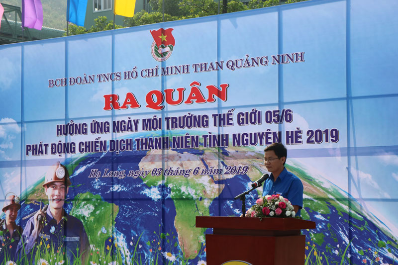 đồng chí Vũ Hồng Hậu - Bí thư Đoàn Than Quảng Ninh